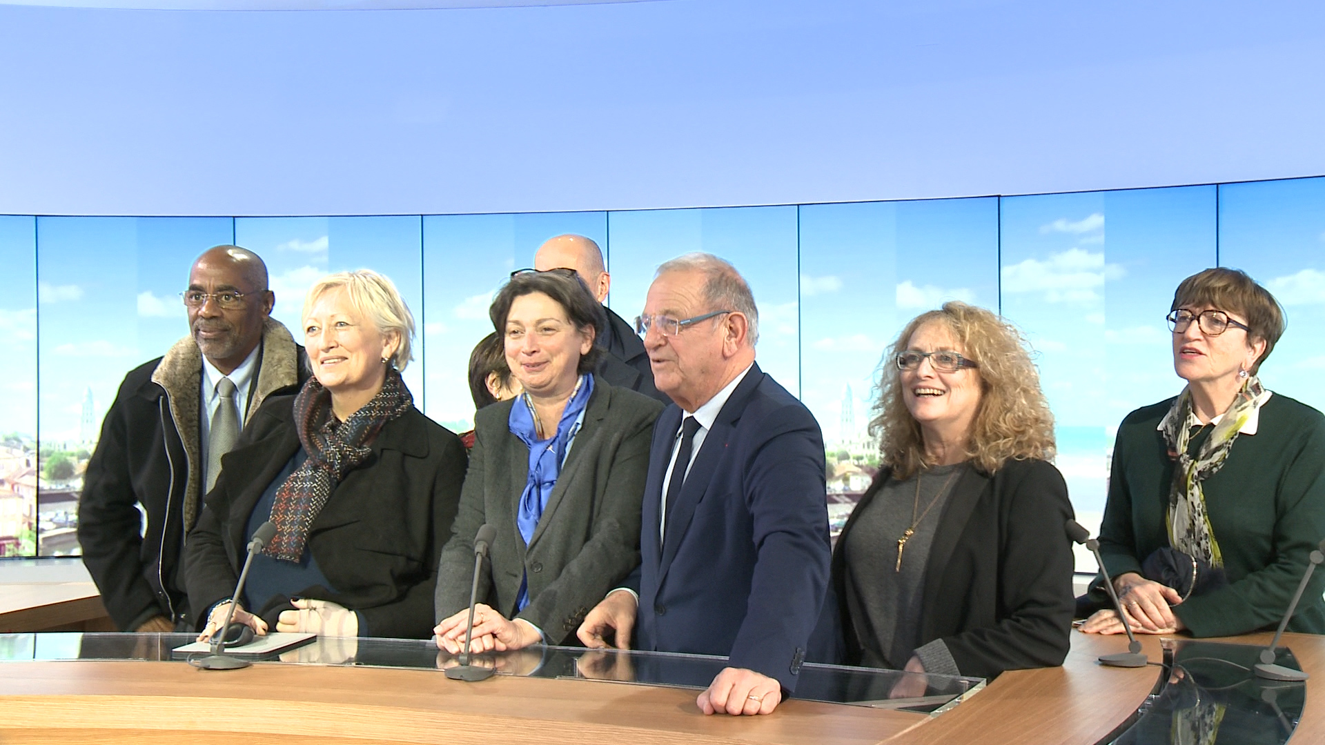 Audiovisuel public : Déplacement de la commission de la culture à Bordeaux